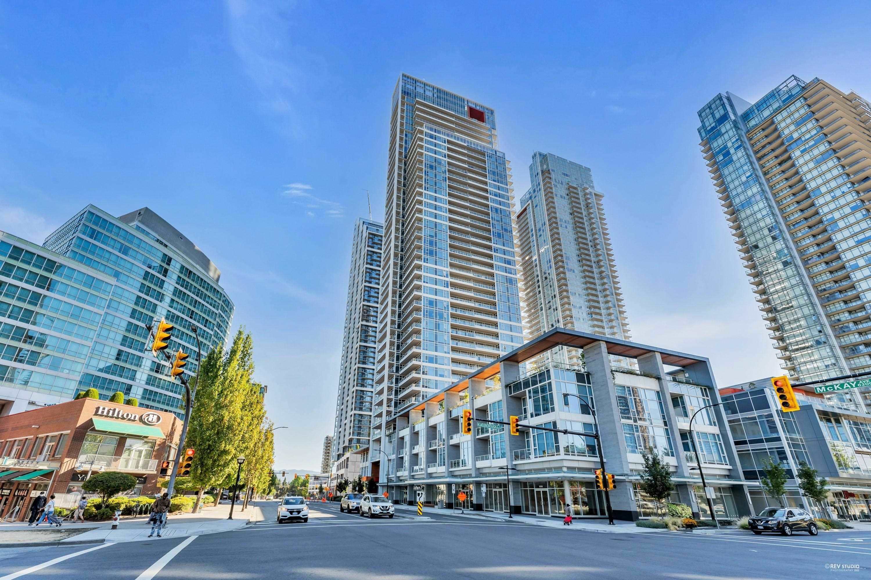 Property Photo:  6000 McKay Avenue 2801  BC V5H 0K2 