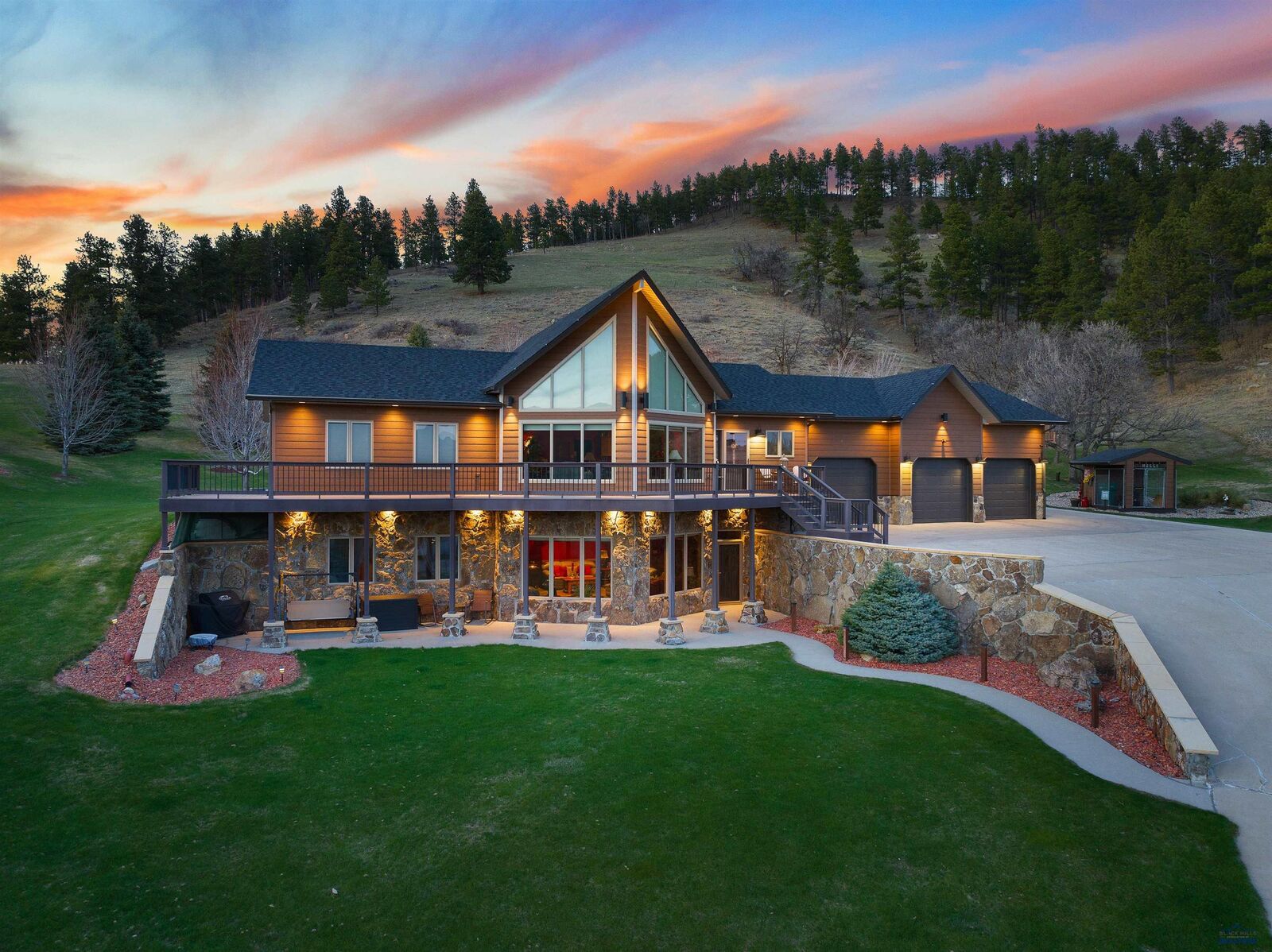 Property Photo: 2220 Chevelle Cir SD 57785