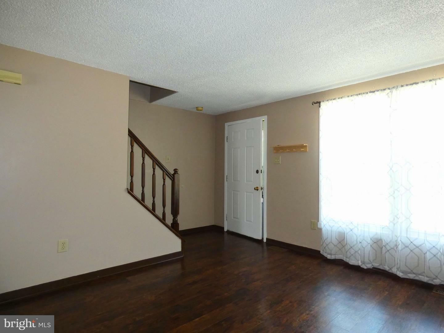 Property Photo: 105 Lynchburg Street S MD 21620