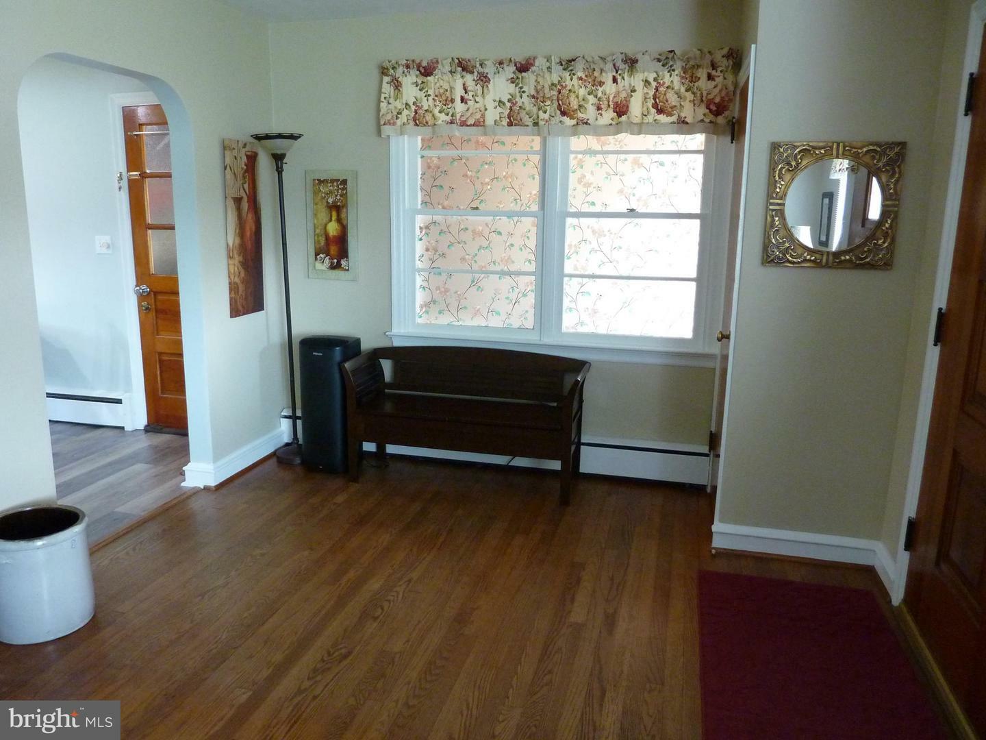 Property Photo: 826 S Dupont Boulevard DE 19977