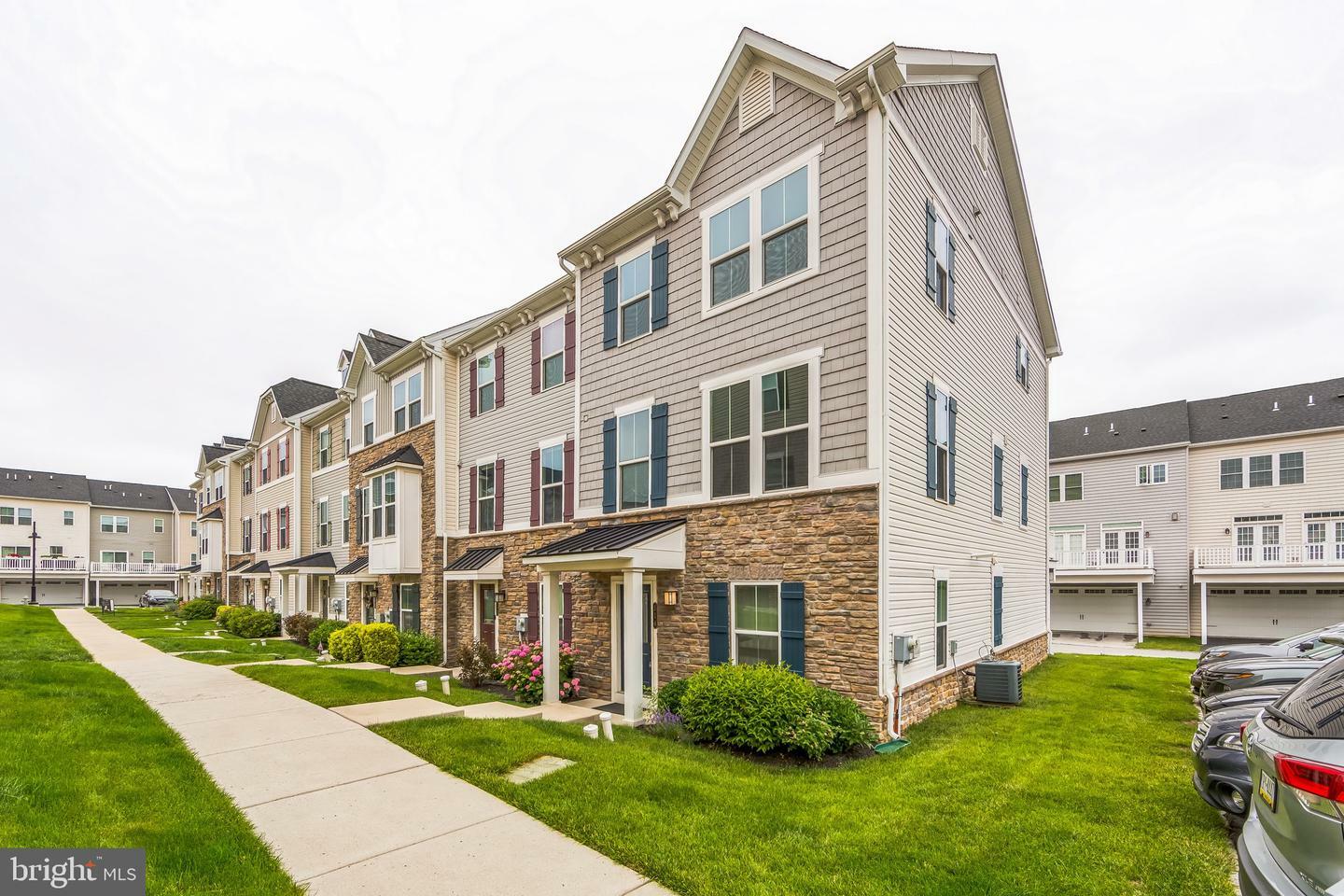 514 Sapphire Drive  Malvern PA 19355 photo