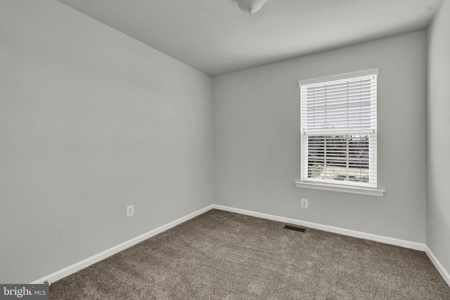 Property Photo: 522 Victorianna Drive MD 20743