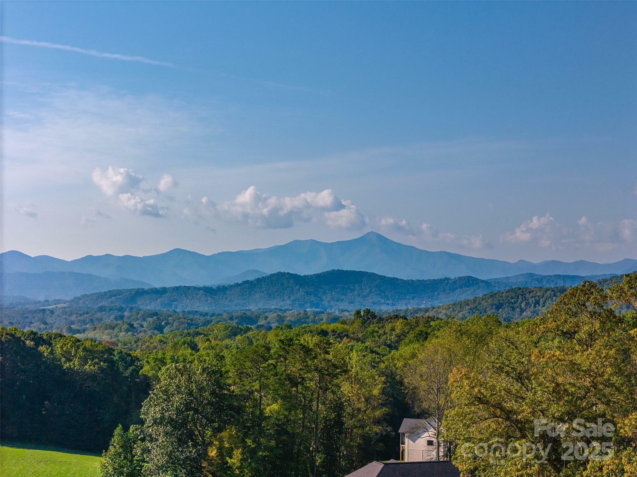 Property Photo: 3 Bridgeway Drive 38 NC 28715