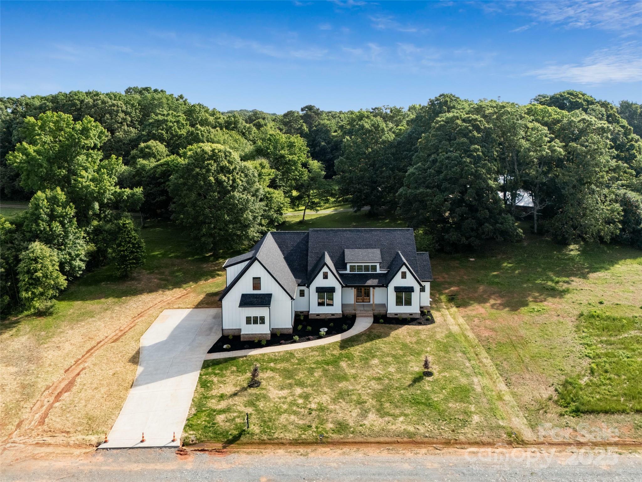Property Photo: 5015 Lancaster Highway NC 28112