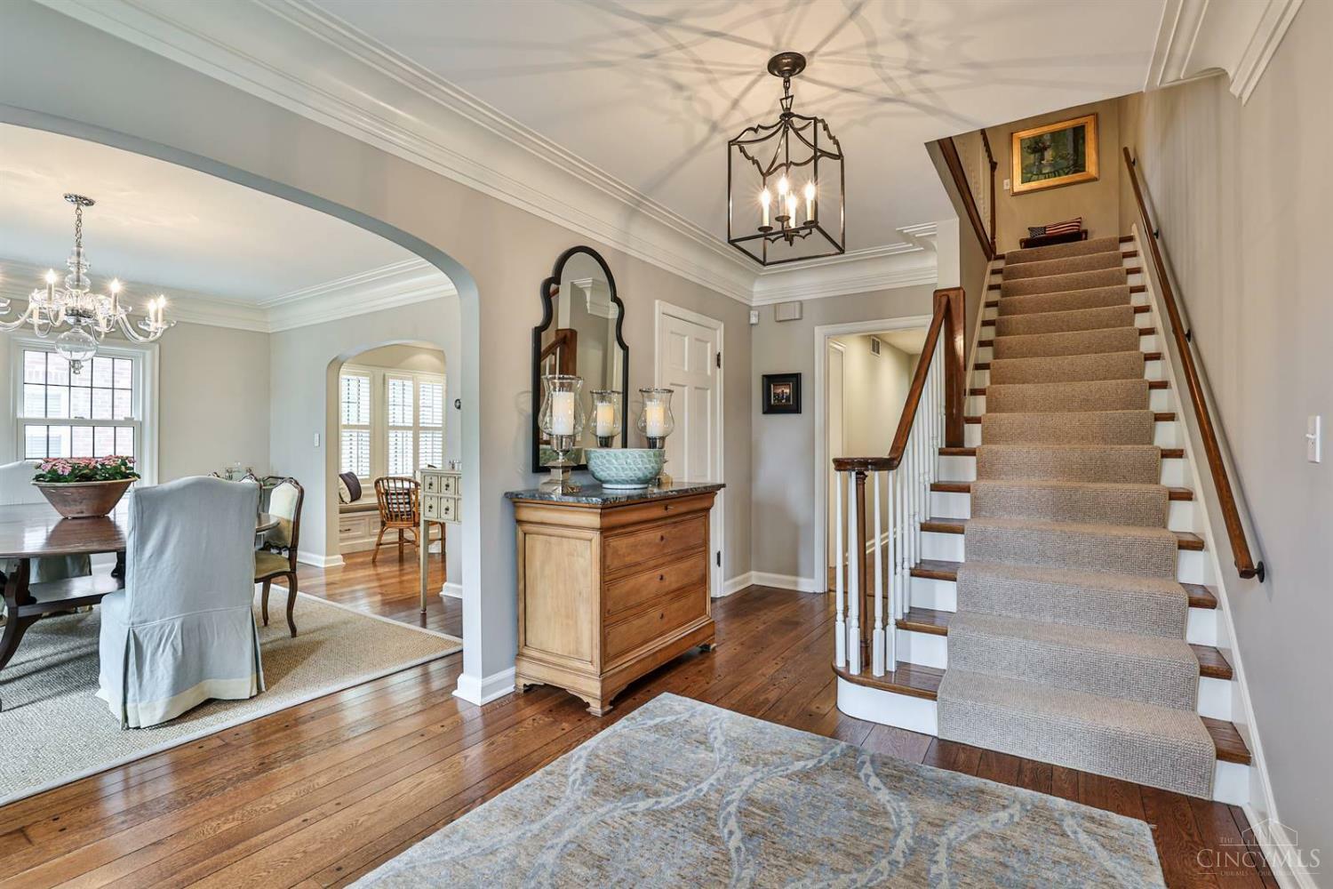 Property Photo: 5 Observatory Hill OH 45208