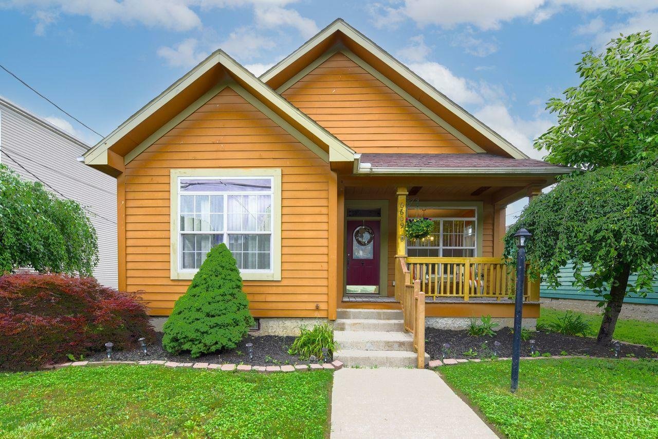 Property Photo: 6609 Fairpark Avenue OH 45216