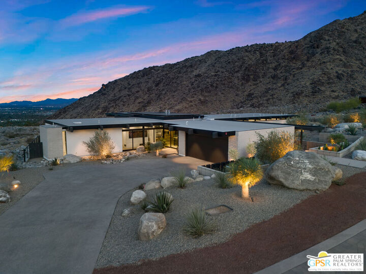 Property Photo: 2399 City View Dr CA 92262
