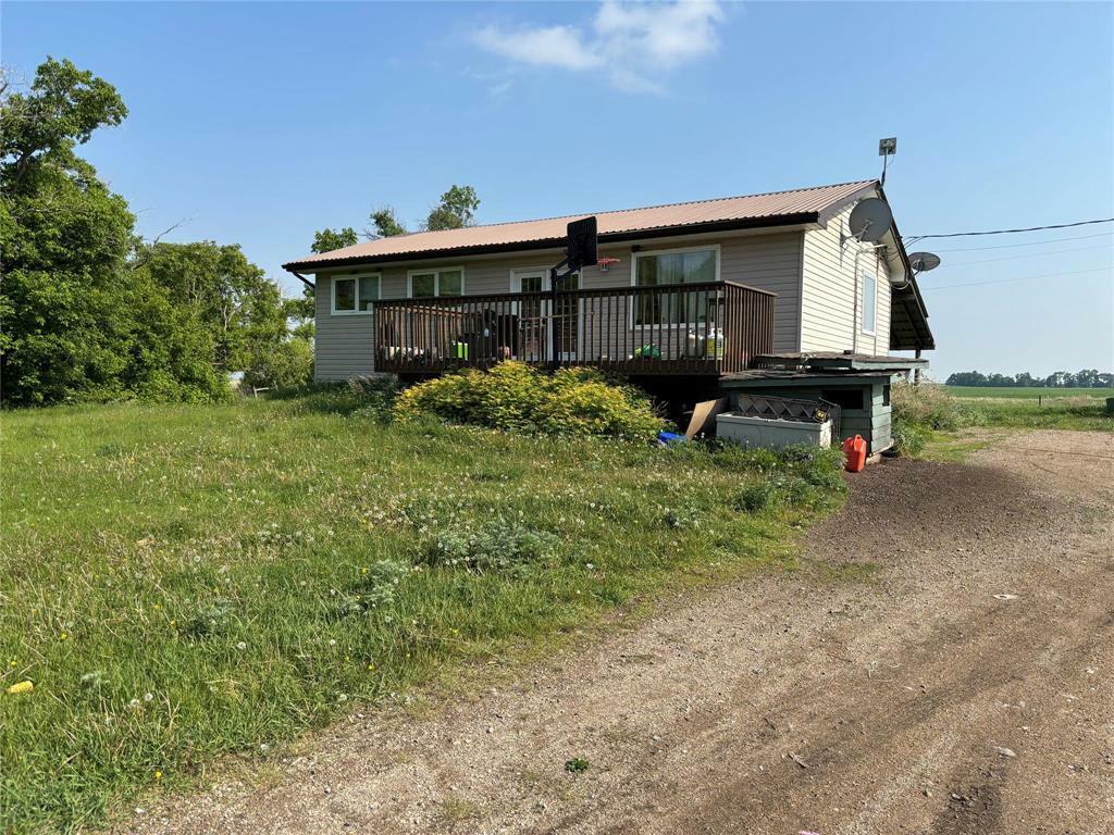 Property Photo: 101014 25 Road North MB R0K 0X0