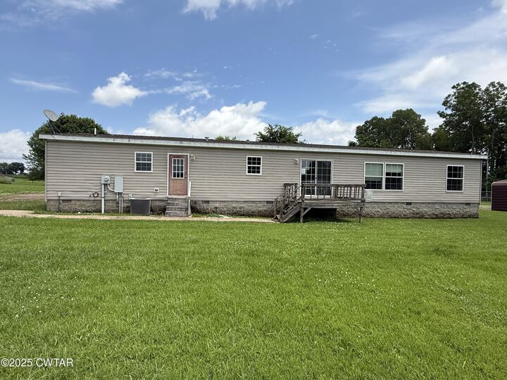 Property Photo: 1157 Volunteer Drive TN 38260