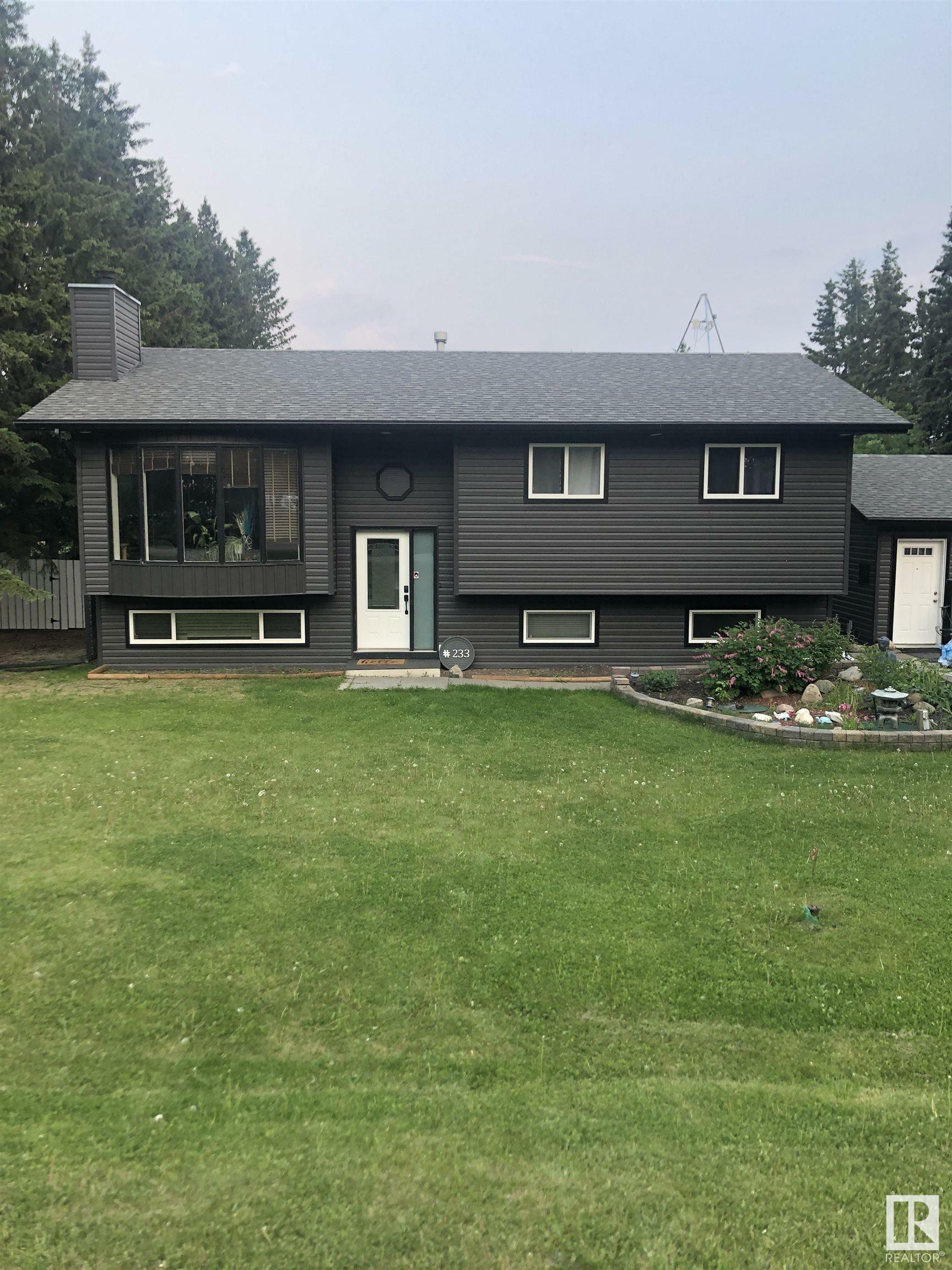 Property Photo: 52343 Rge Road 211 233 AB T8G 1A6