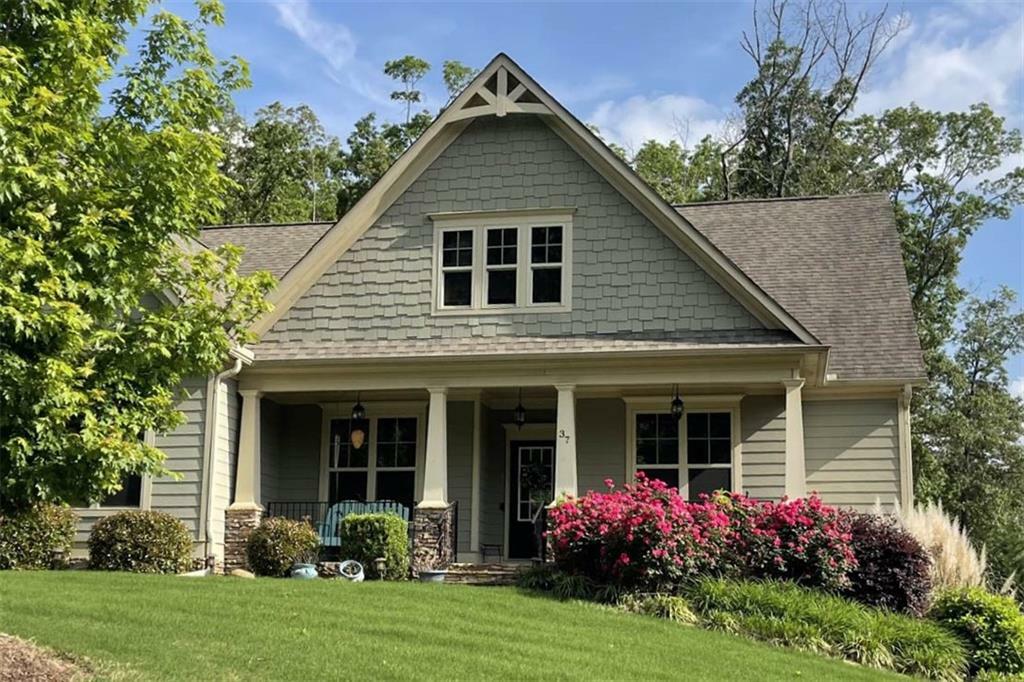 Property Photo:  37 Grand Georgian Court NE  GA 30121 