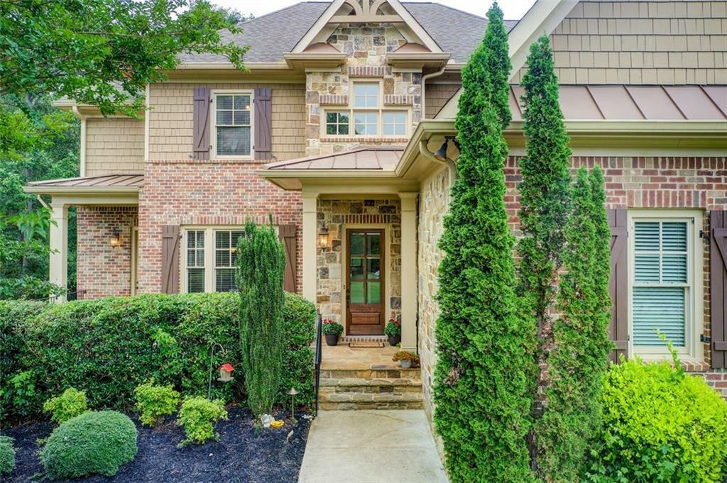 Property Photo: 13067 Overlook Pass GA 30075