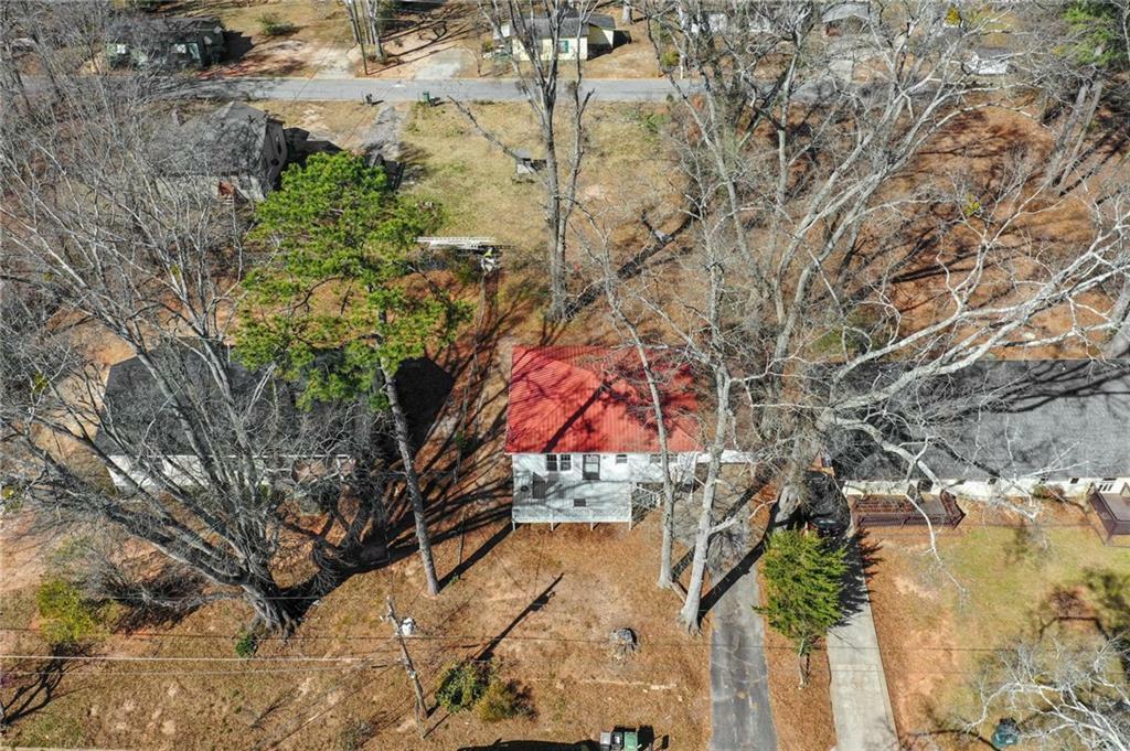 Property Photo: 823 E Tinsley Street GA 30223