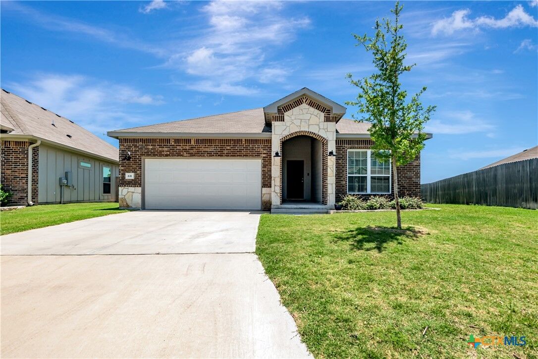 Property Photo: 631 Friar Tuck Drive TX 76502