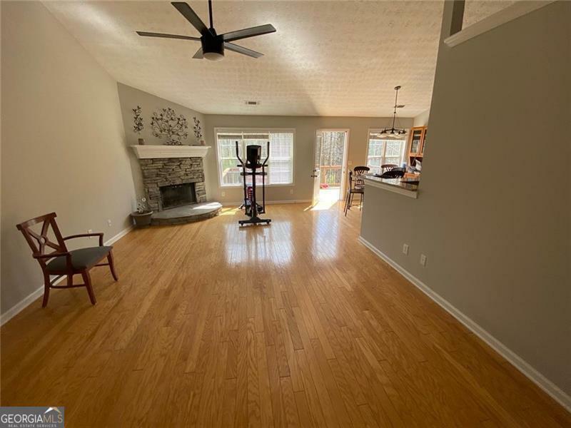 Property Photo: 2517 Oak Valley Lane GA 30019