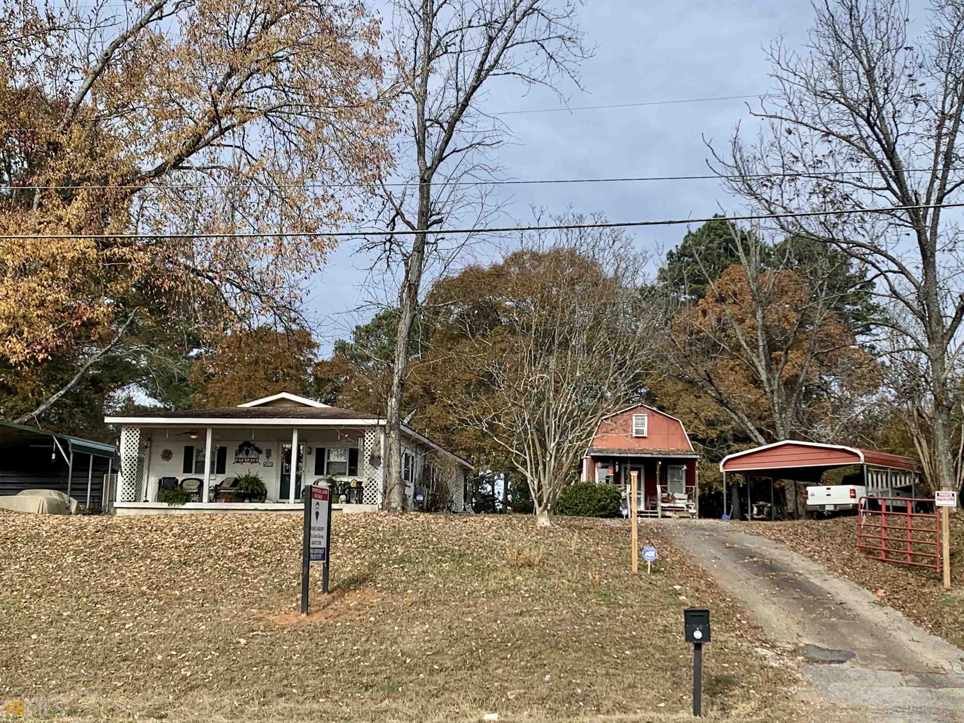 Property Photo: 10142 Washington Street GA 30014