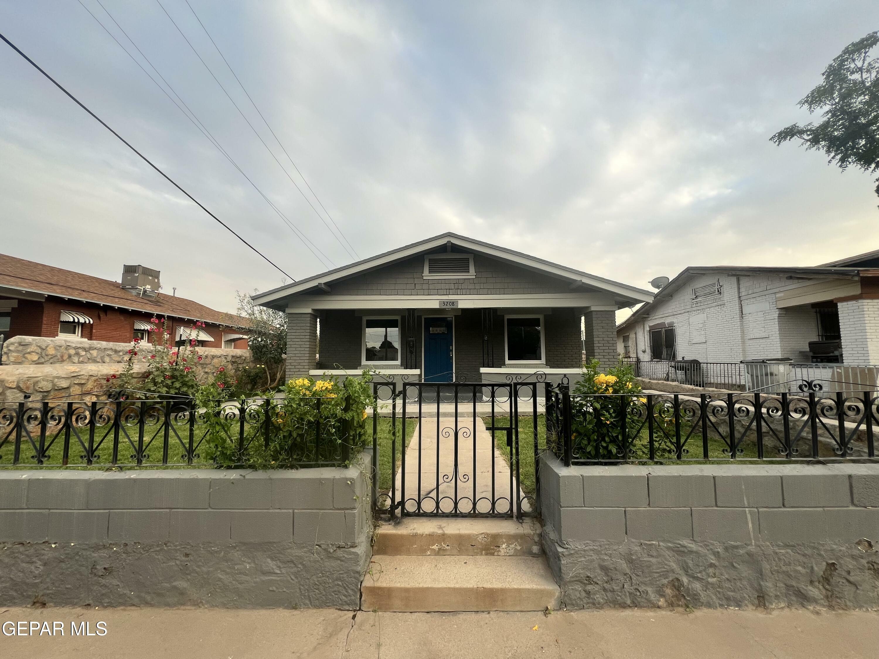 3208 Tularosa Avenue  El Paso TX 79903 photo
