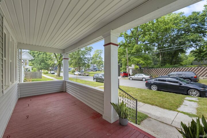 Property Photo: 2613 Indiana Avenue IN 46807