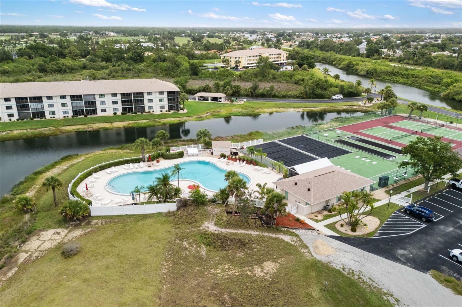 Property Photo: 175 Kings Highway 625 FL 33983