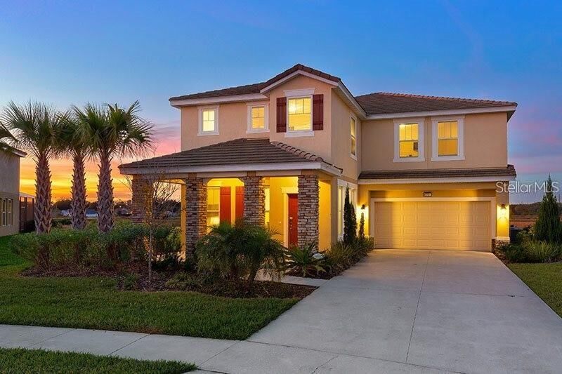 Property Photo:  4111 Oaktree Drive  FL 33837 