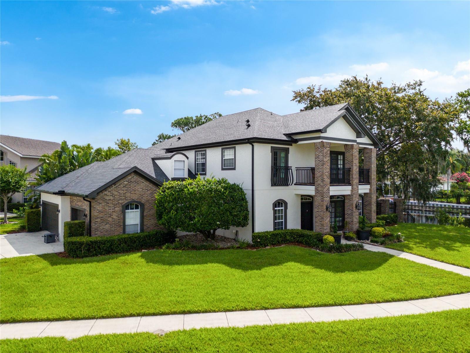 Property Photo: 213 N Monterey Isle FL 32779