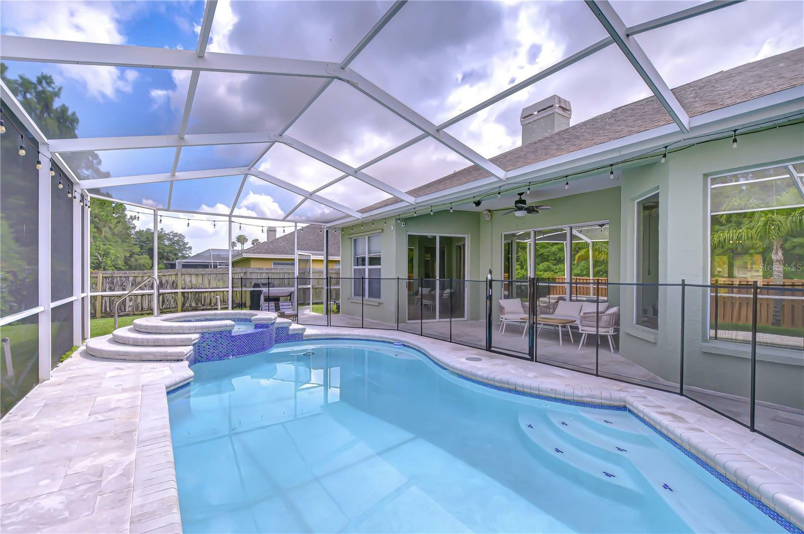Property Photo: 9813 Woodbay Drive FL 33626