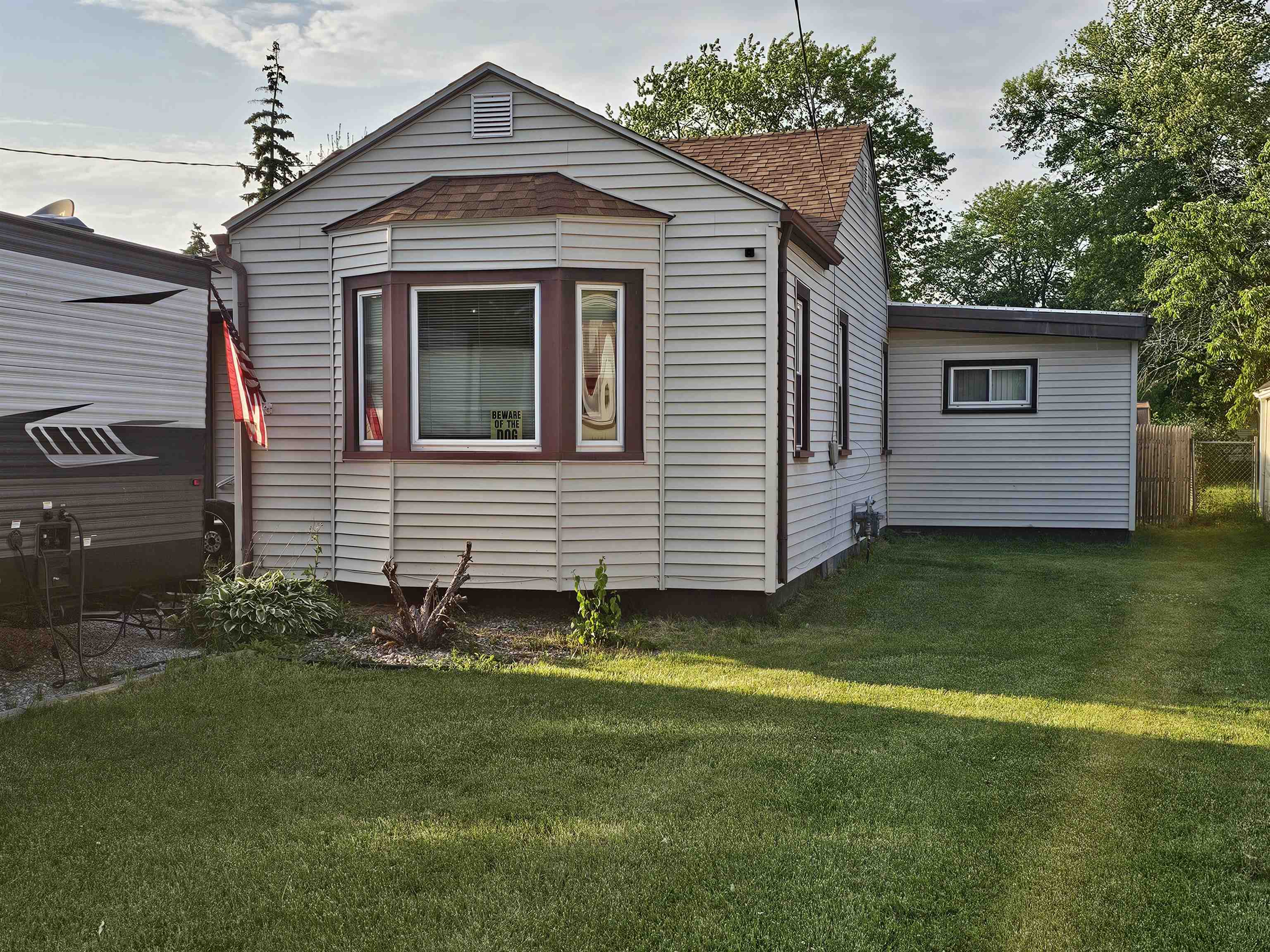 Property Photo: 2744 Schemm Street MI 48602