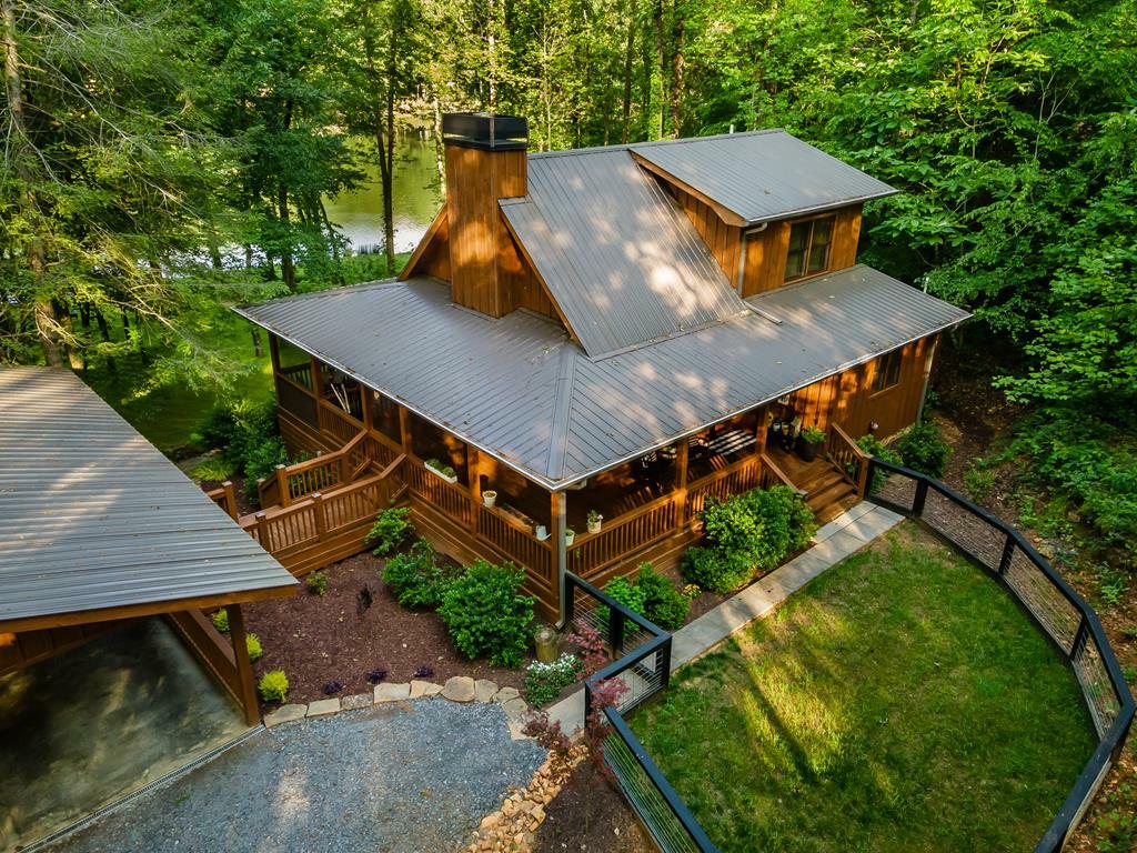 Property Photo: 17 Nicholas Way S GA 30540