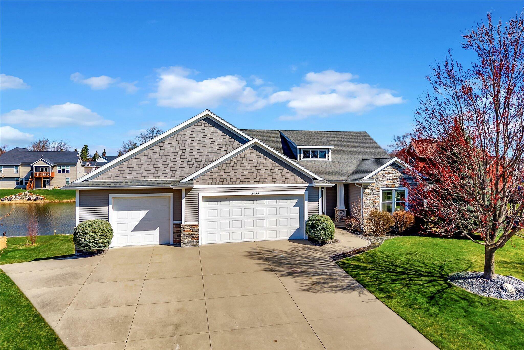 Property Photo:  3055 Twin Lakes Drive  MI 49428 