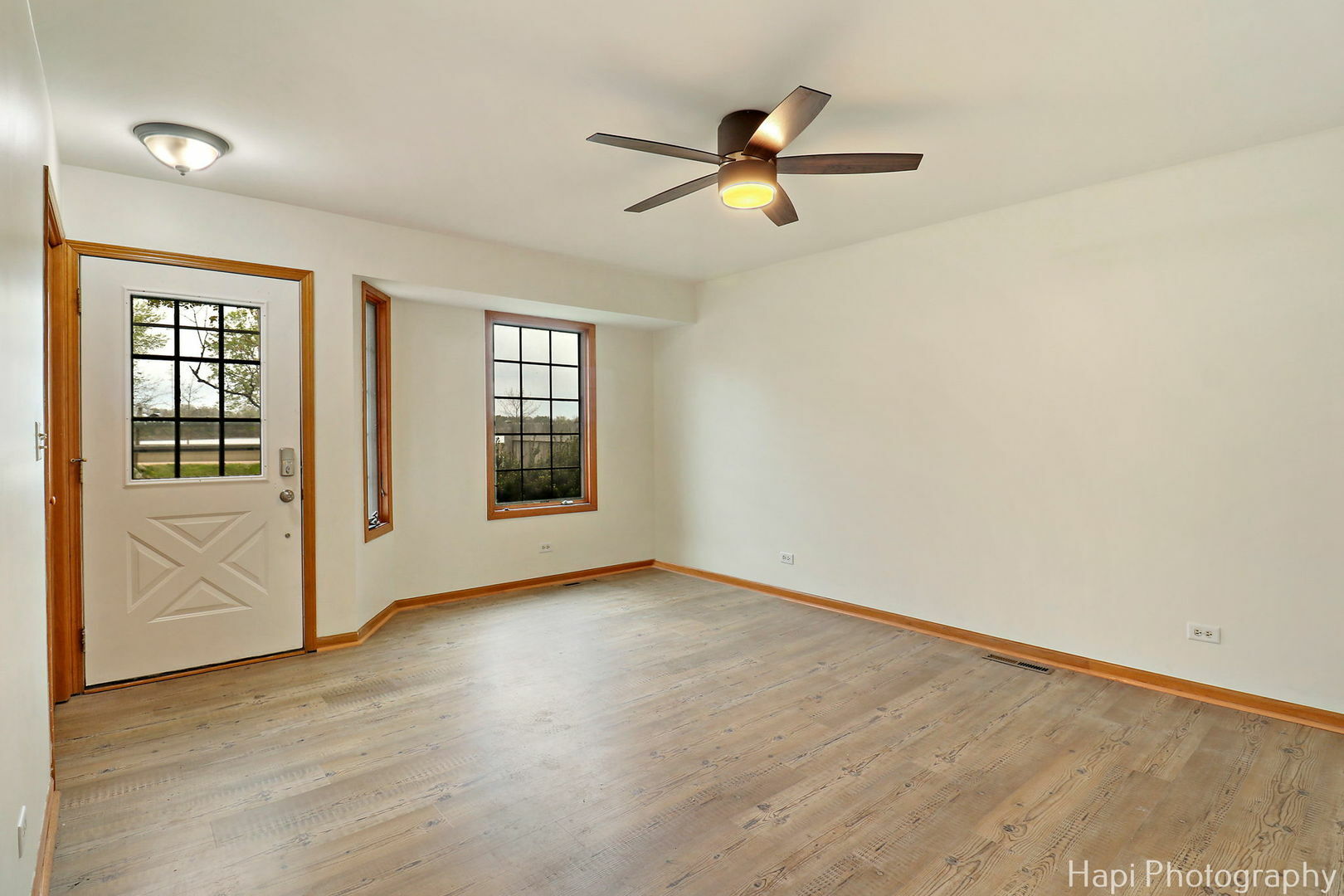 Property Photo: 404 Rand Road IL 60050