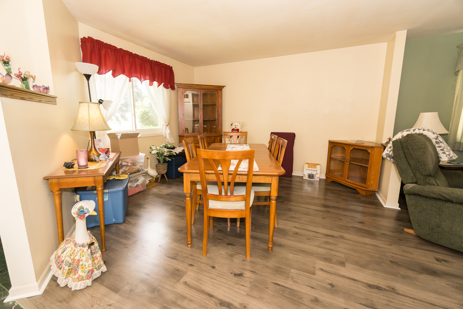 Property Photo: 215 Chase Court IL 60440