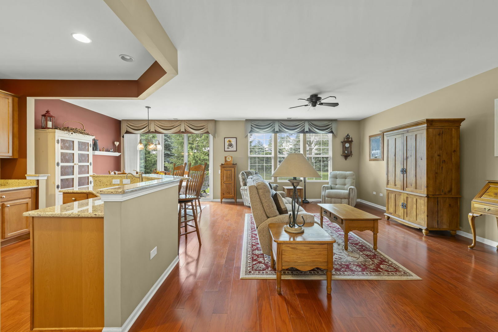 Property Photo: 1618 Countryside Drive IL 60404
