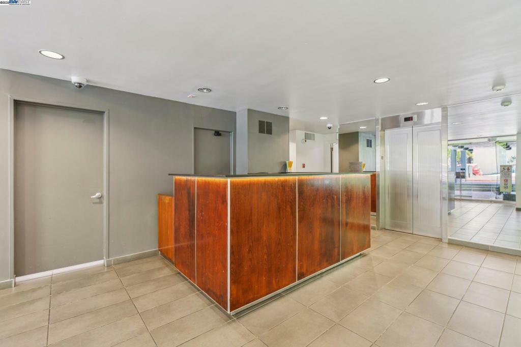 Property Photo: 66 Cleary Ct 603 CA 94109