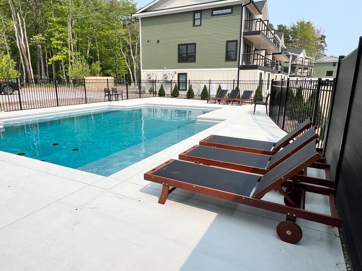 Property Photo:  22 Salt Point Drive 23  ME 04064 