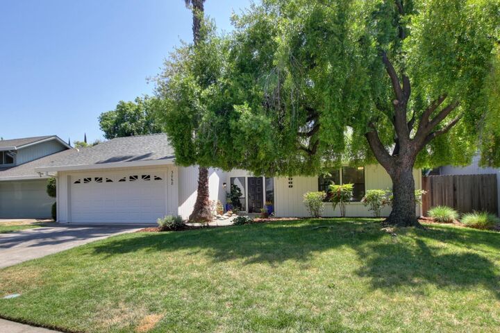 3068 Sand Dollar Way  Sacramento CA 95821 photo
