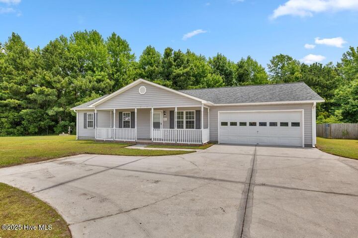 723 Queens Creek Road  Hubert NC 28539 photo