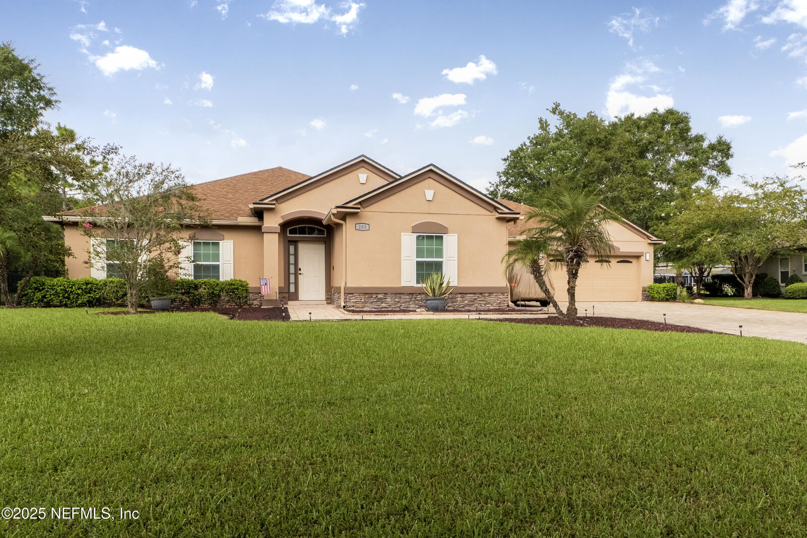 Property Photo:  265 Pinehurst Pointe Drive  FL 32092 