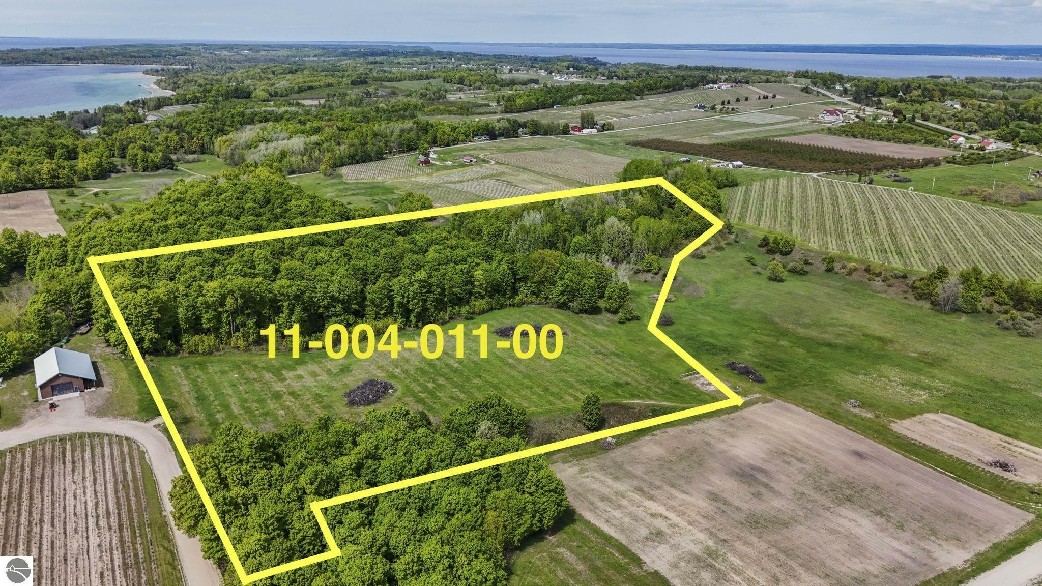 Property Photo: 11751 Center Road MI 49686