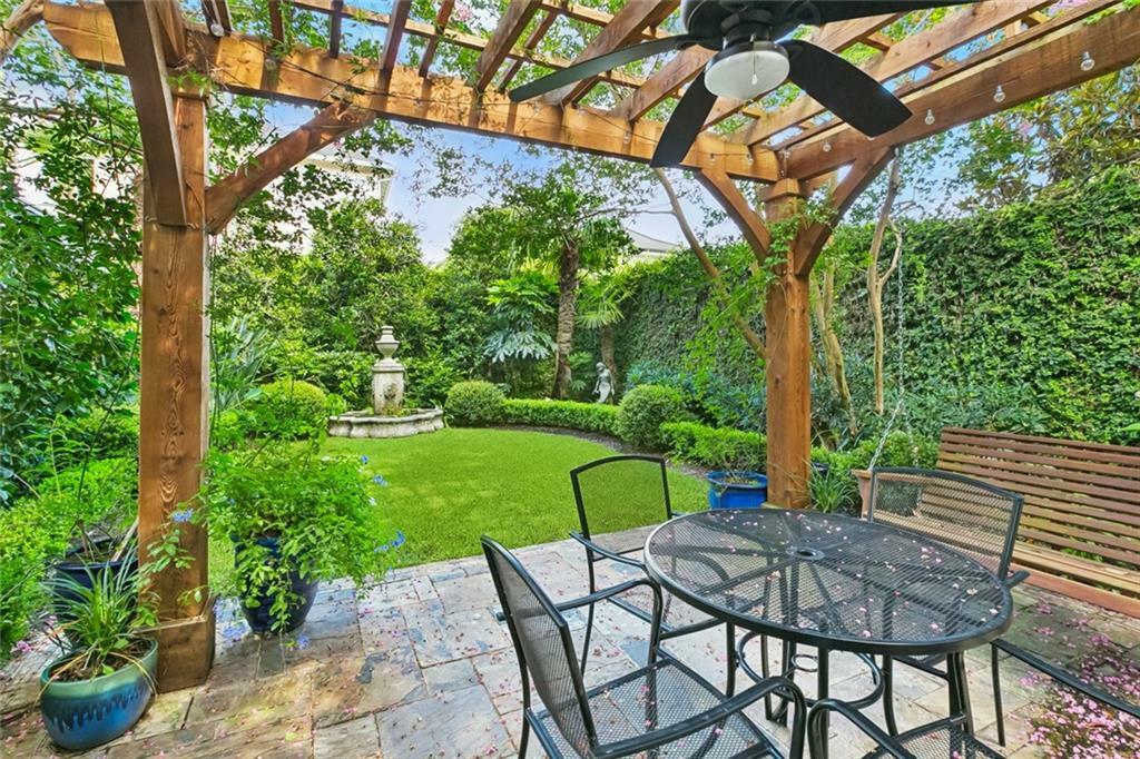 Property Photo: 1907 Octavia Street LA 70115