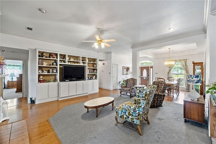 Property Photo:  18332 Honeysuckle Drive  LA 70454 