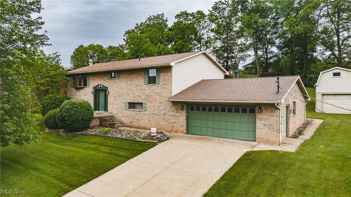 488 Maple Drive  Williamstown WV 26187 photo