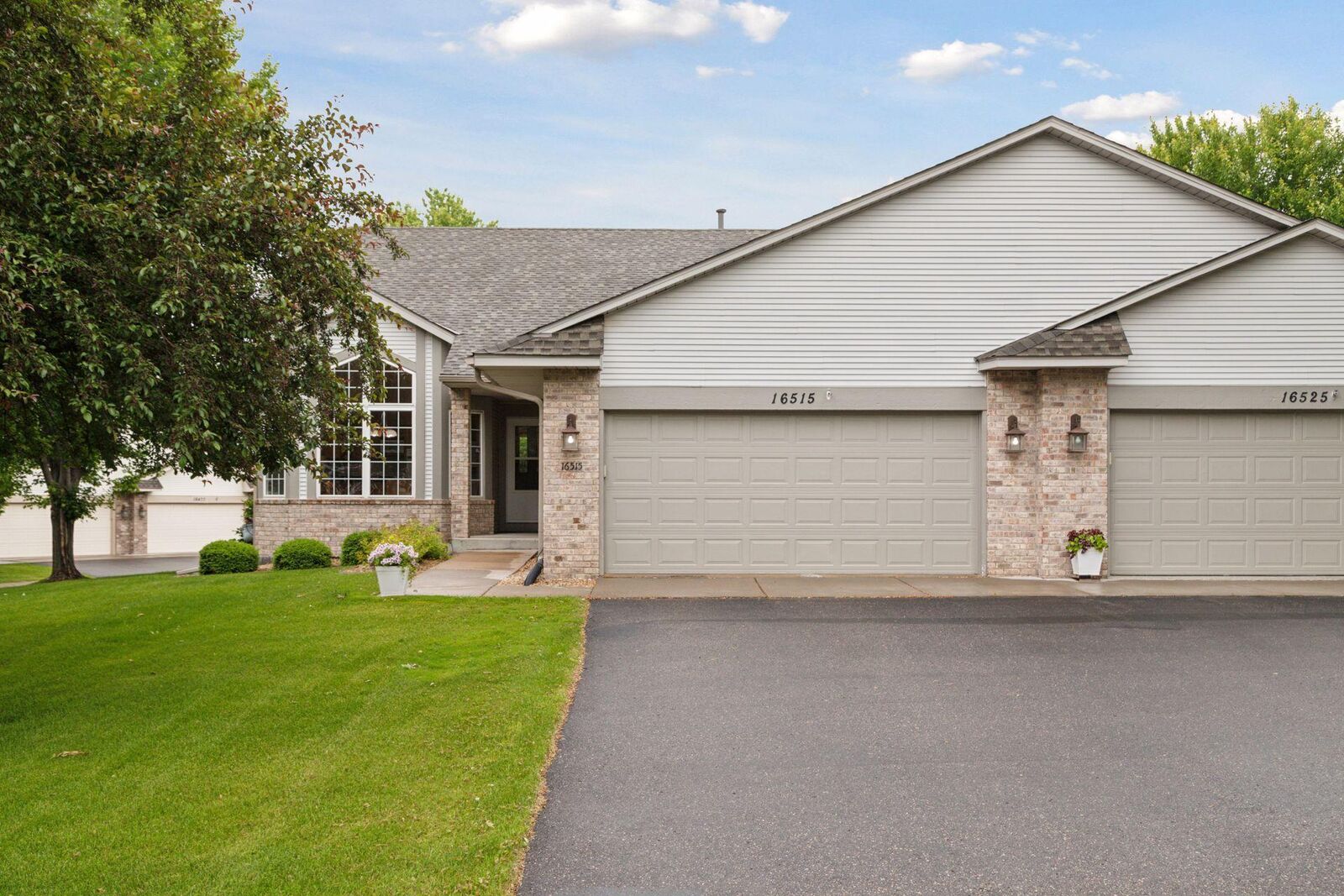 Property Photo:  16515 41st Avenue N  MN 55446 