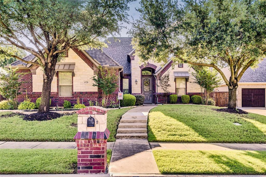 Property Photo: 6520 Stone Creek Drive TX 76182