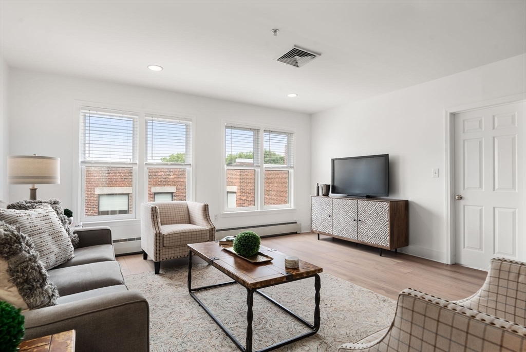 Property Photo: 1 Davenport Street 11 MA 02140