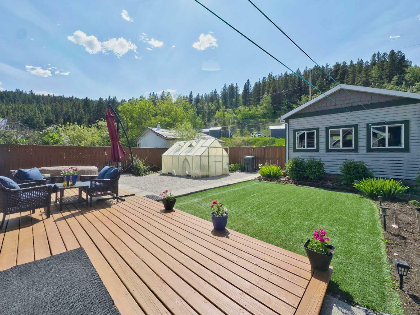 Property Photo: 1214 83 Street AB T0K 0M0