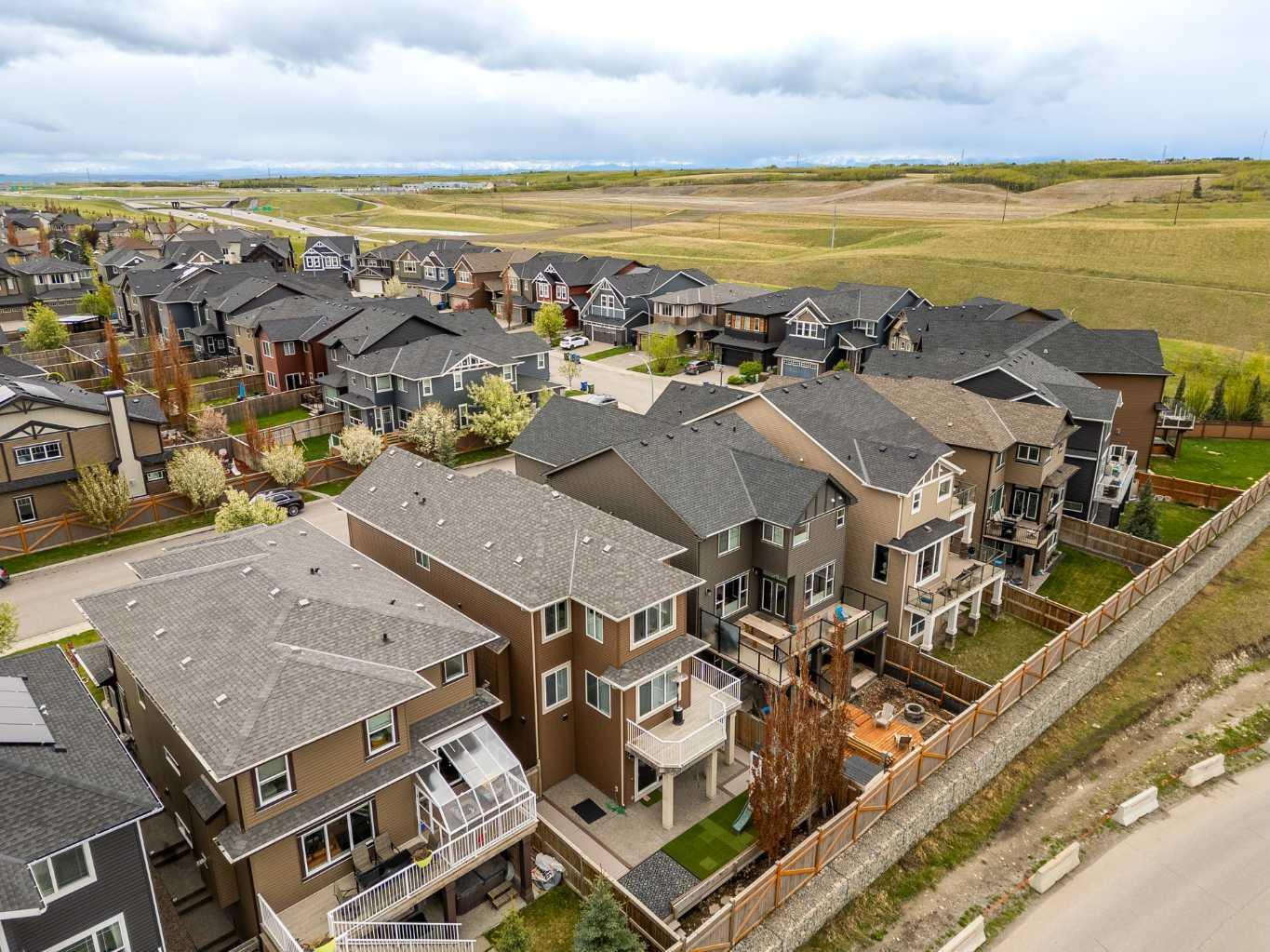 Property Photo: 133 Cougar Ridge Close SW AB T3H 0V4