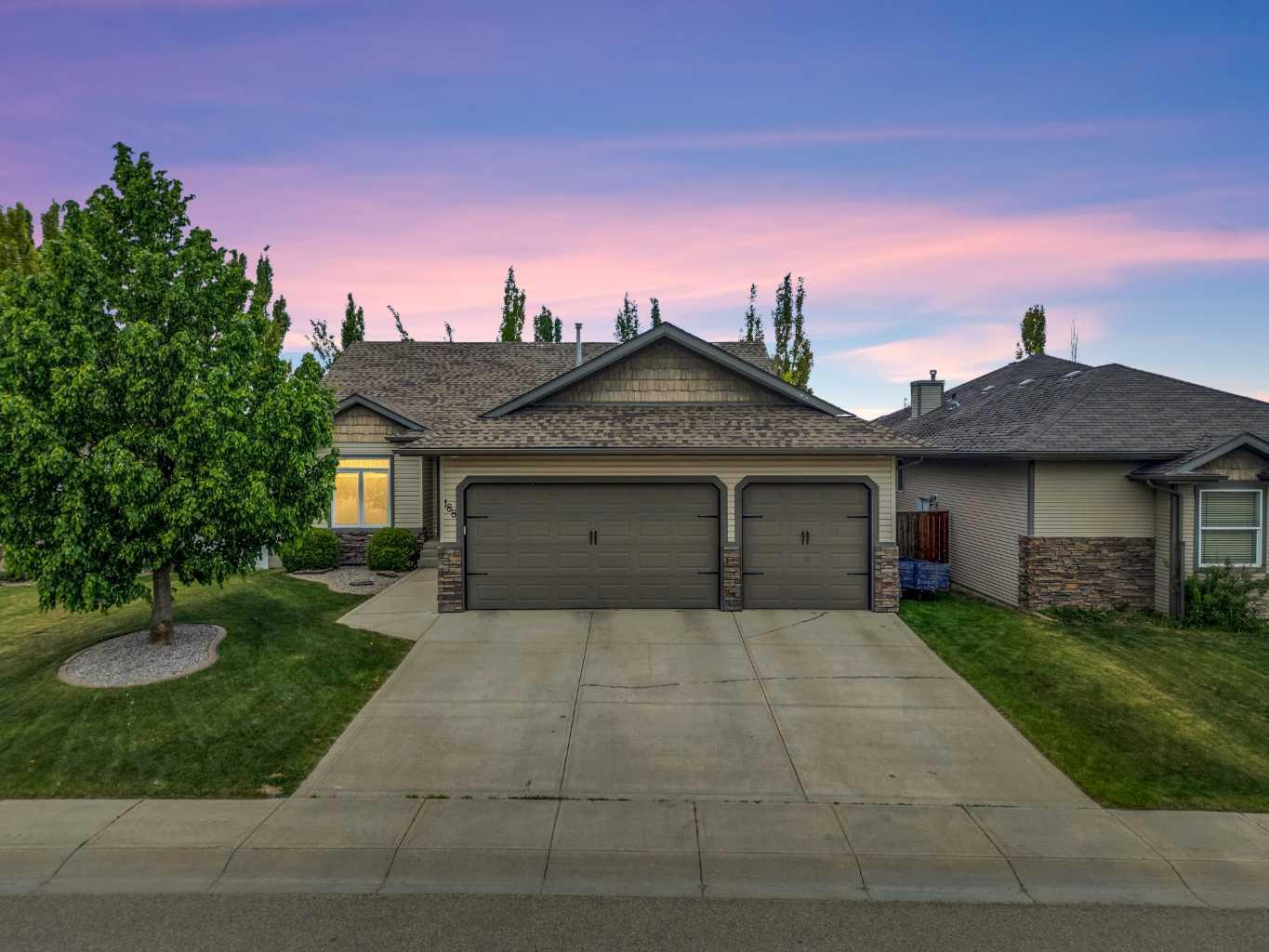 Property Photo:  188 Ingle Close  AB T4R 3S2 