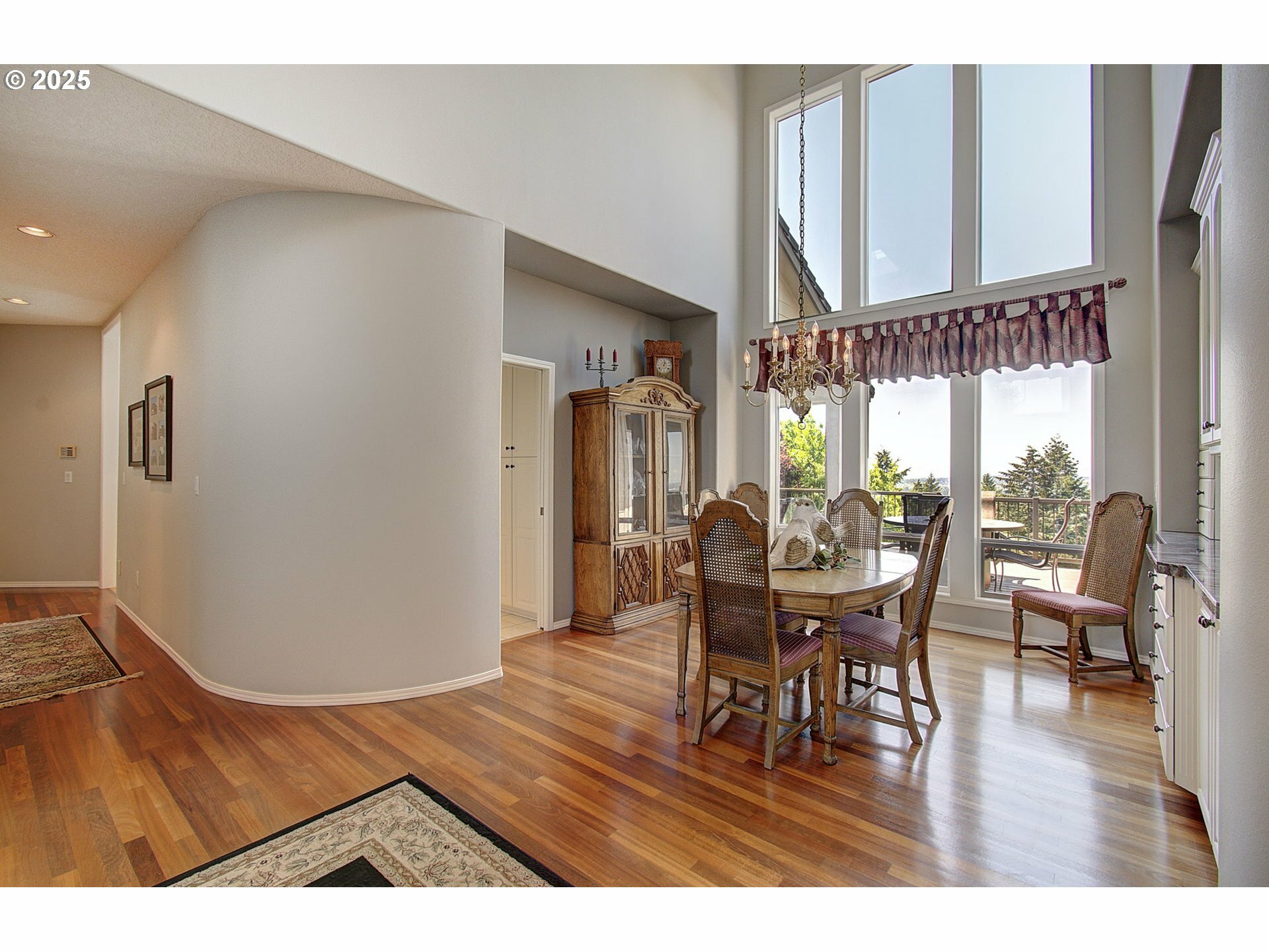 Property Photo:  2609 NW Cascade St  WA 98607 