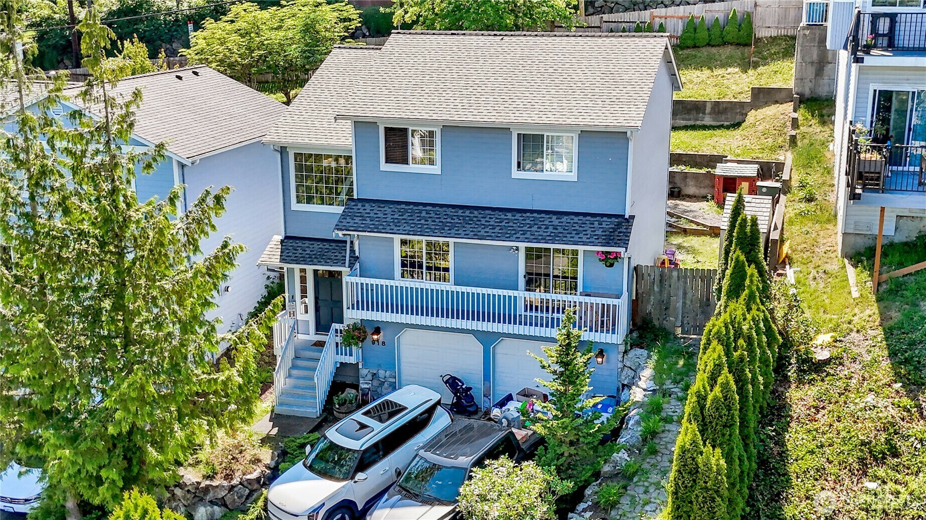 Property Photo:  918  Cleveland Avenue  WA 98290 