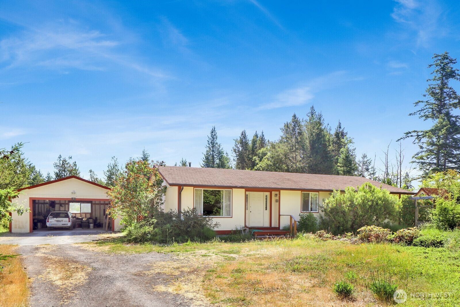 Property Photo: 243 Alaska Place WA 98250